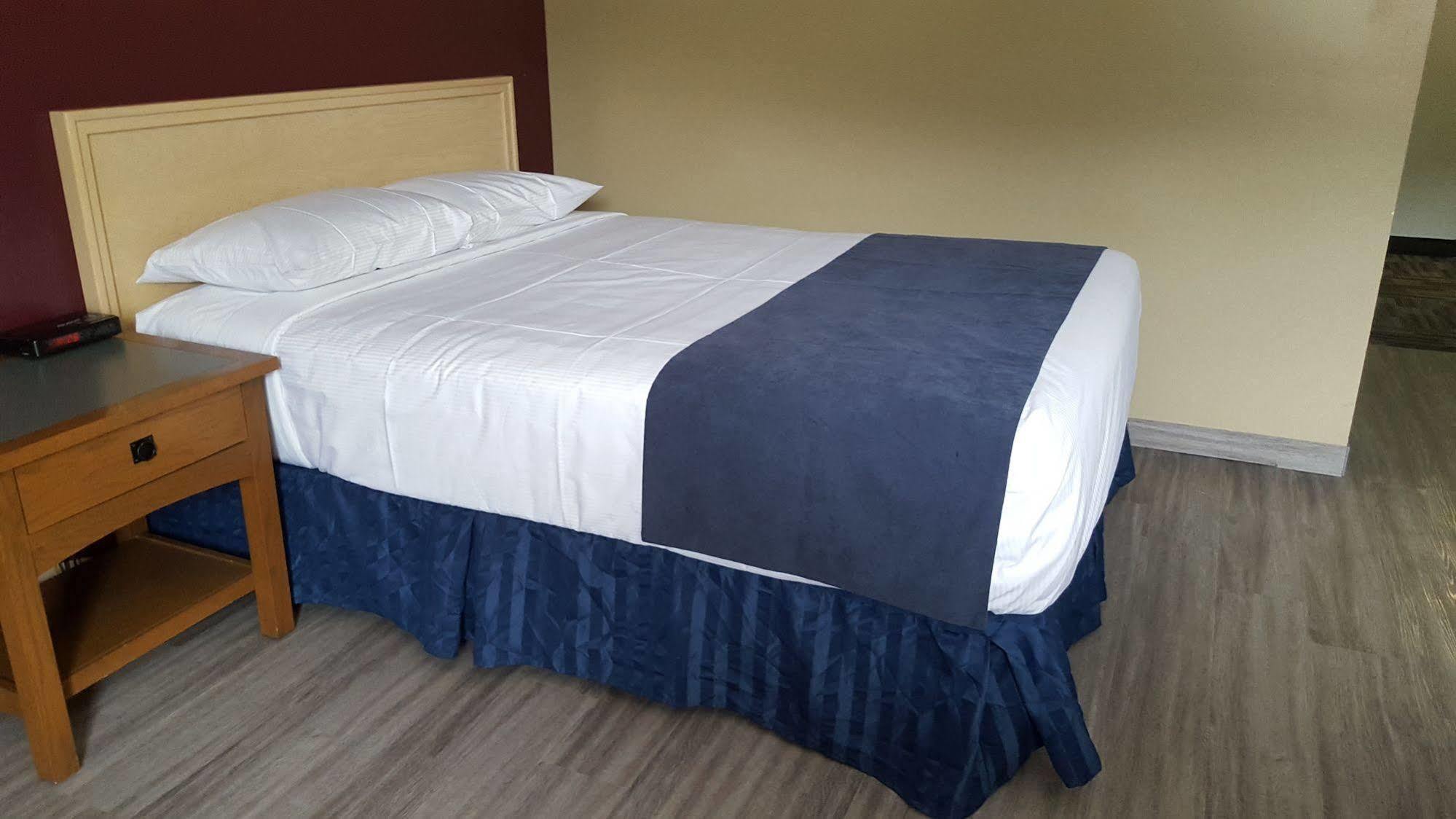 Travelodge By Wyndham Blairmore Eksteriør bilde